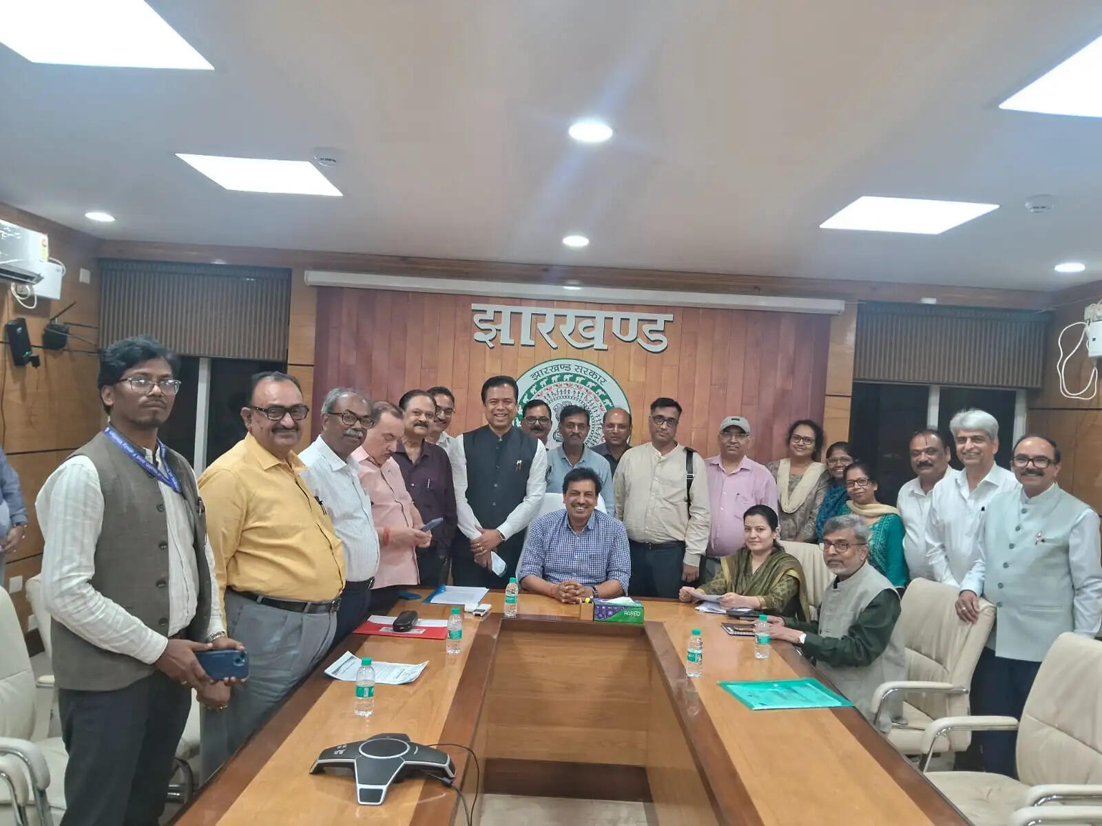 चिकित्सकों की प्रमुख मांगें स्वीकार, हड़ताल फिलहाल टली, छठ के बाद फिर होगी बैठक