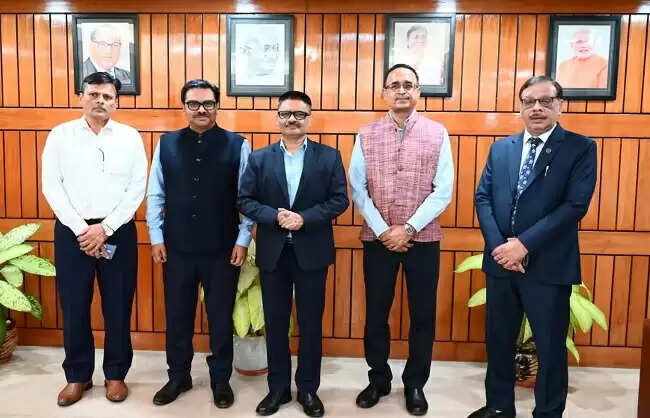 बी. साईराम ने कोल इंडिया के चेयरमैन एवं प्रबंध निदेशक का संभाला कार्यभार