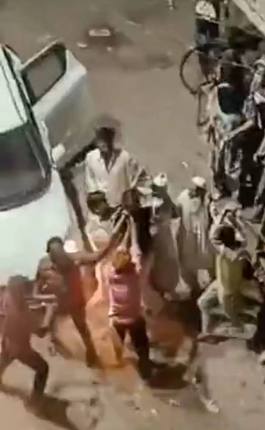 राजगढ़ःदीवार पुताई के काम को लेकर दो परिवारों के बीच मारपीट,आठ पर केस दर्ज