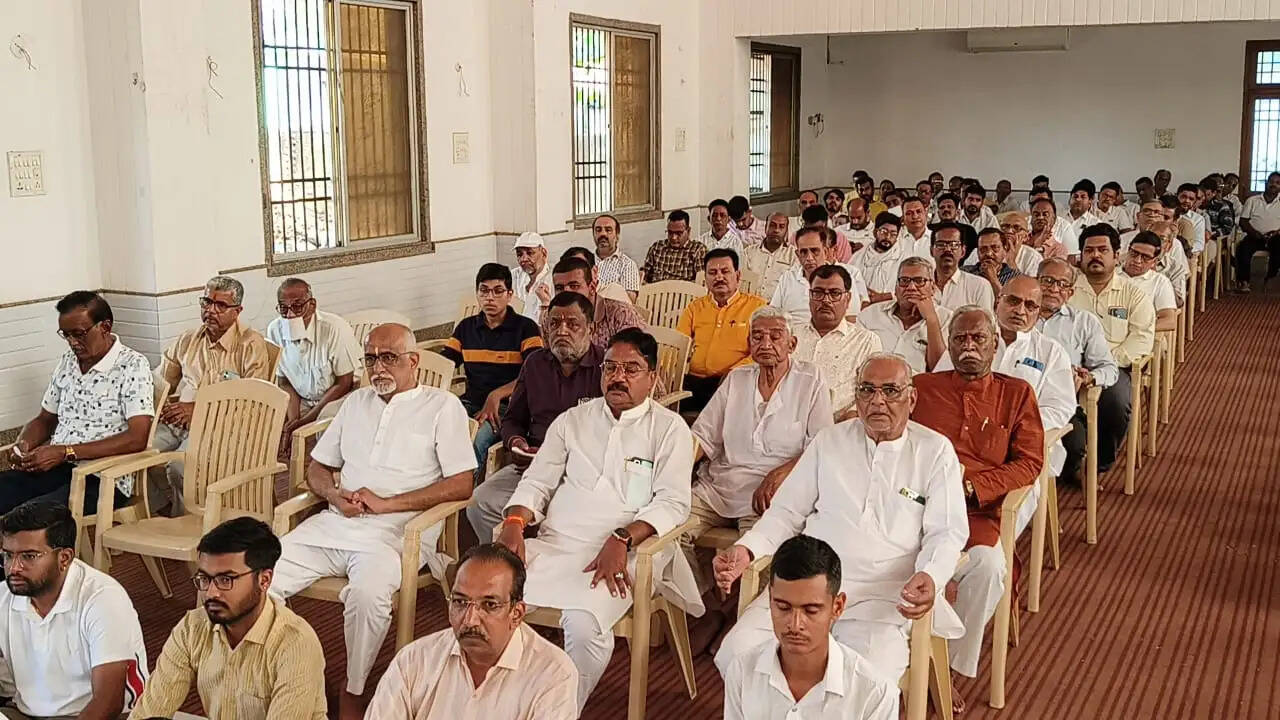 विश्व नवकार मंत्र दिवस पर धमतरी में गूंजा महामंत्र