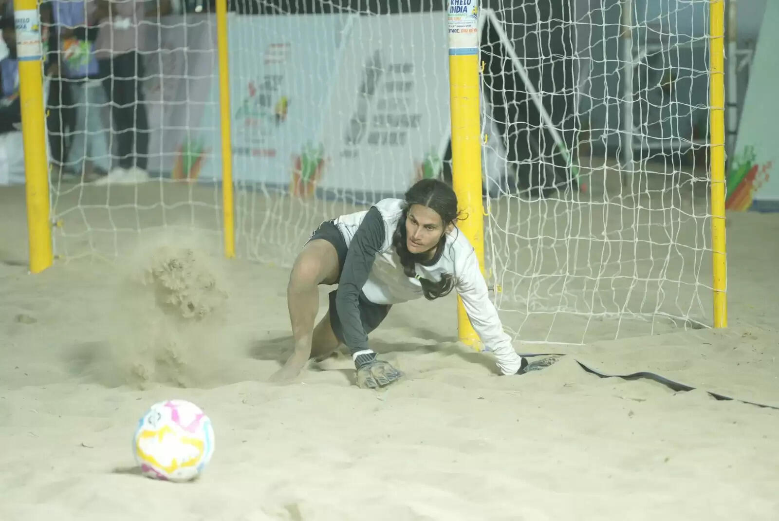 सामाजिक बंदिशों से गोलपोस्ट तक संघर्षपूर्ण रही है हिमाचल की गोलकीपर प्रवीन कुमारी की कहानी