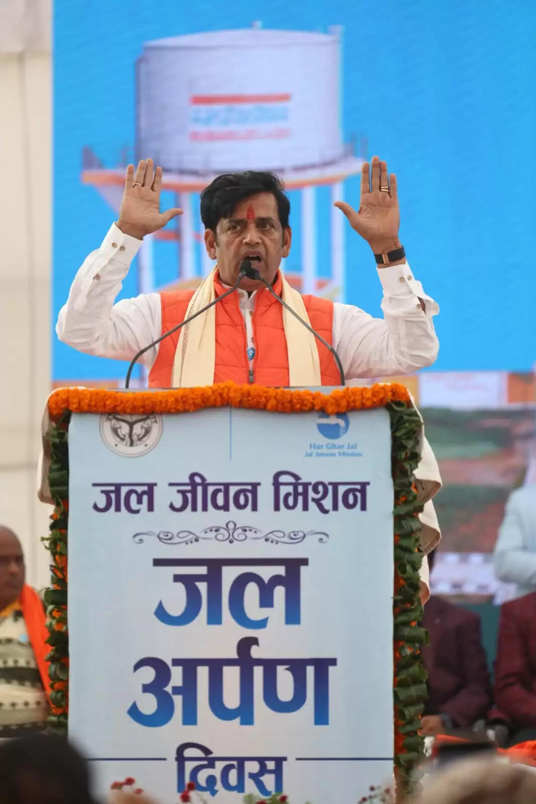 गोरखपुर का वनटांगिया गांव तिनकोनिया बना प्रदेश का पहला जल अर्पण गांव