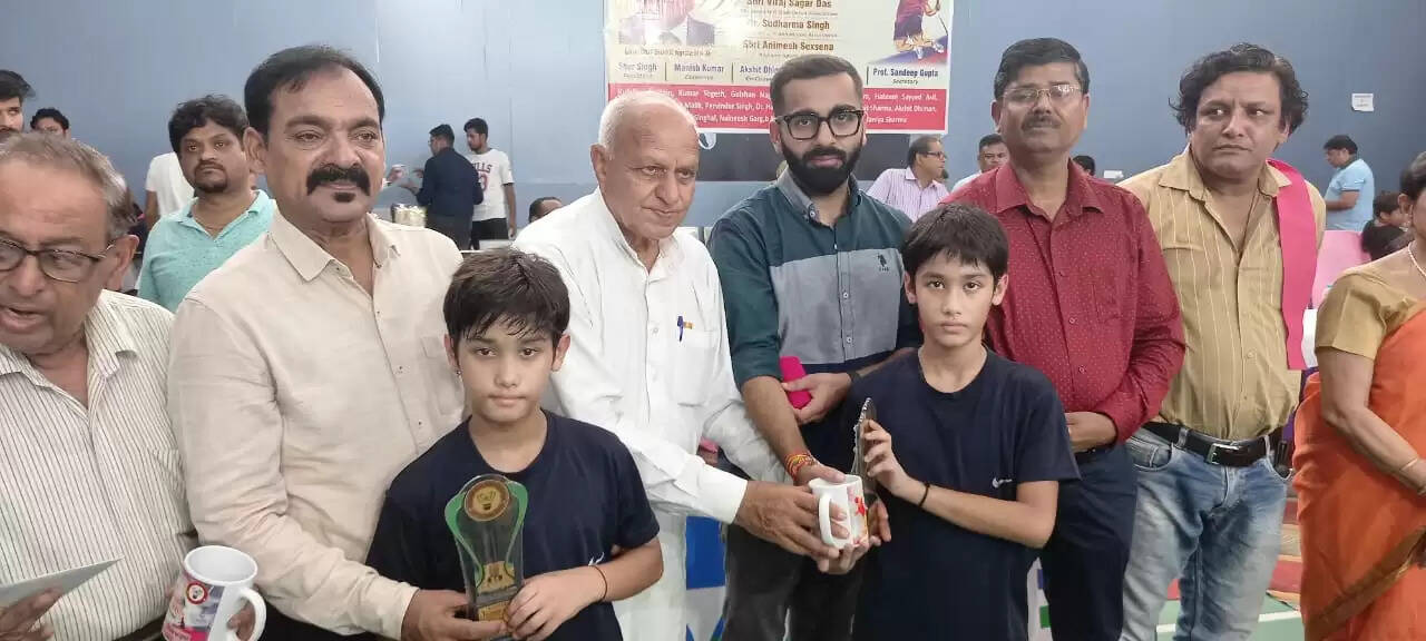 योनेक्स सनराइज बैडमिंटन चैंपियनशिप में कंदर्प खत्री ने कानपुर का नाम रोशन किया