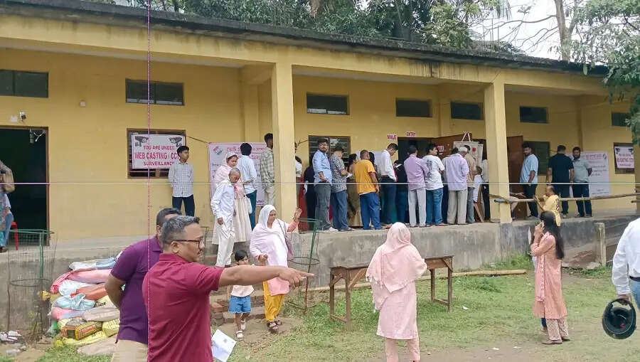 असम विस चुनाव 26: शाम 5 बजे तक रिकार्ड 84.42 प्रतिशत मतदान