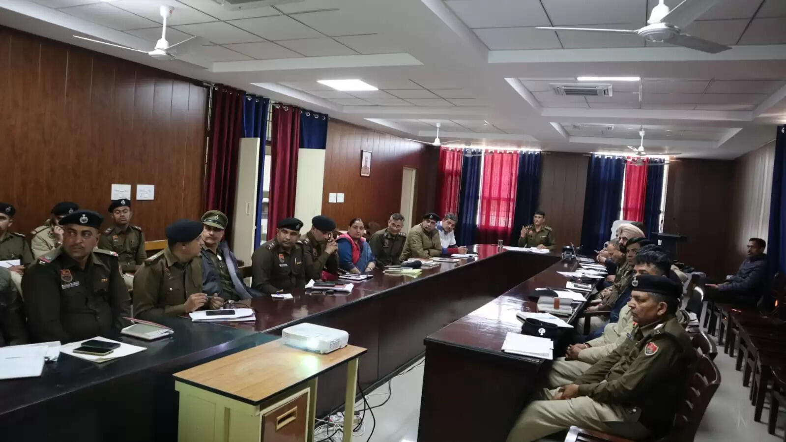 सिरसा: नशा तस्करों की अवैध संपत्ति को करें अटैच: डीएसपी