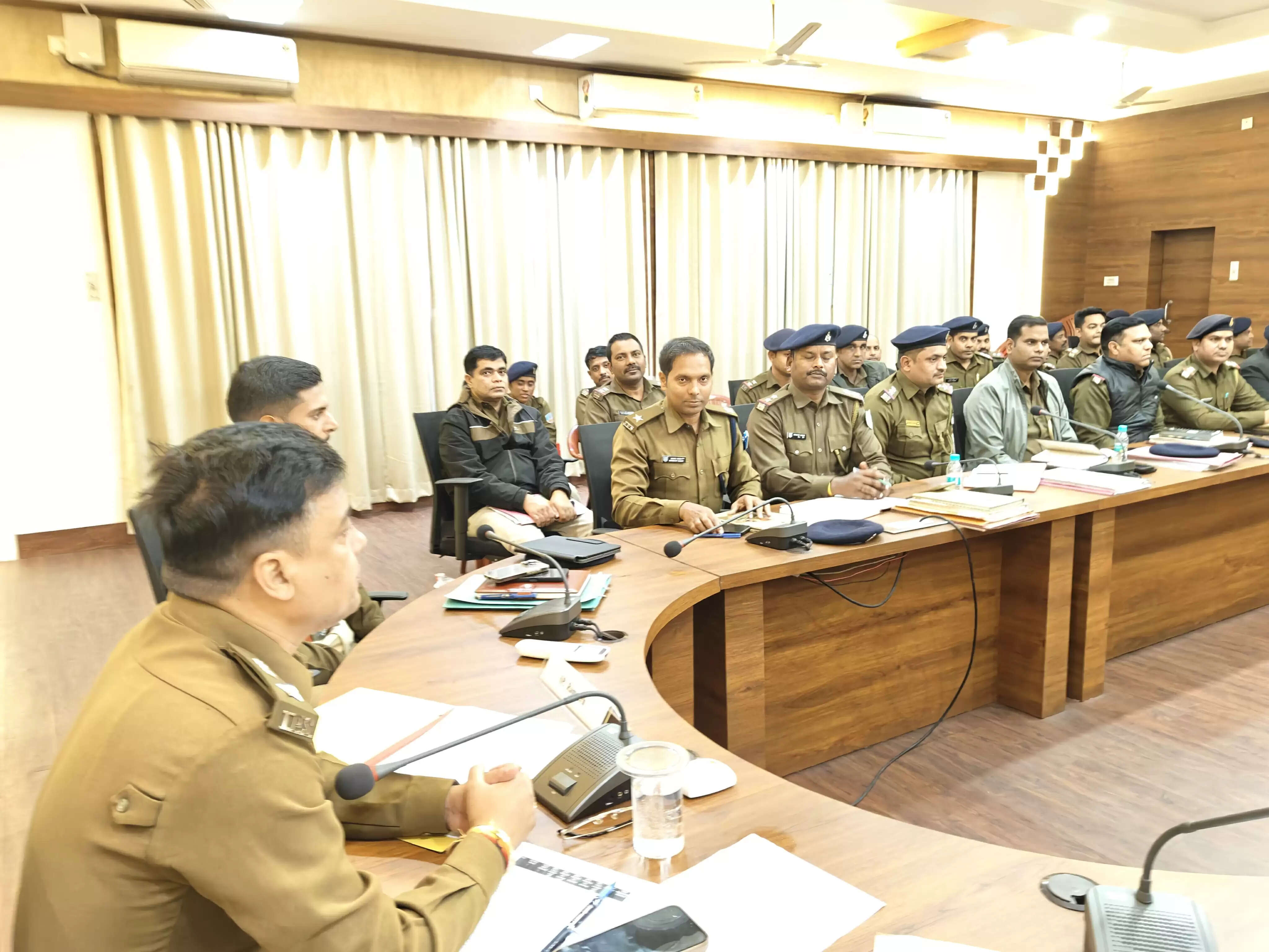 लूट और डकैती कांड का जल्द करें उद्भेदन: एसपी