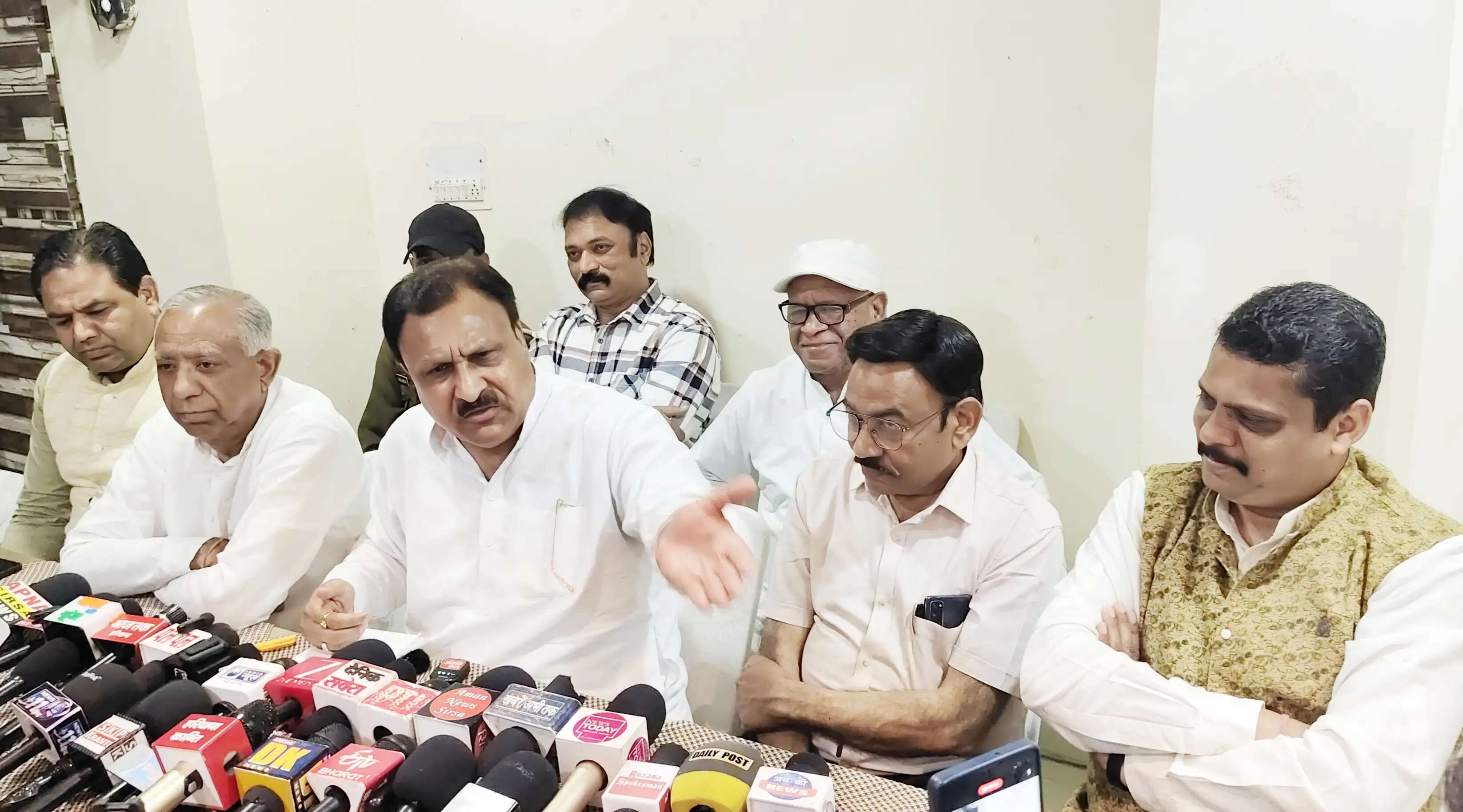 सिरसा: सरकार की गलत नीतियों से हरियाणा में 70 प्रतिशत छोटे व मध्यम उद्योग हुए बंद: गर्ग