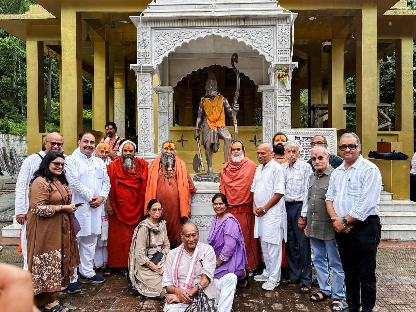 भगवान परशुराम की प्रतिमा भारतीय संस्कृति, सनातन परंपरा का सशक्त प्रतीक- राजेंद्रदास महाराज