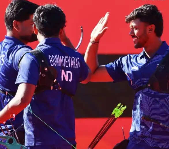 एशियन खेल 2026 : भारतीय पुरुष रिकर्व टीम ने जीता रजत, दक्षिण कोरिया ने बरकरार रखा स्वर्ण