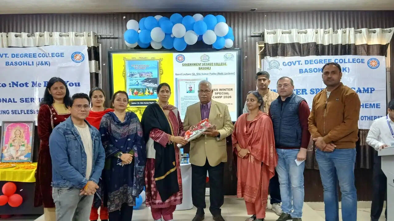 जीडीसी बसोहली में नशा मुक्त भारत पर अतिथि व्याख्यान व रस्साकशी प्रतियोगिता आयोजित