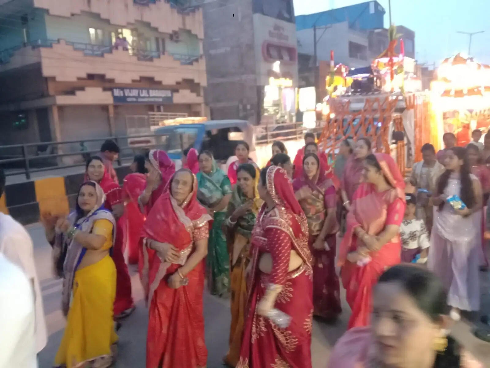 उत्साहपूर्वक मनाया गया बाबा रामदेव का जन्मोत्सव, गूंजे बाबा के जयकारे