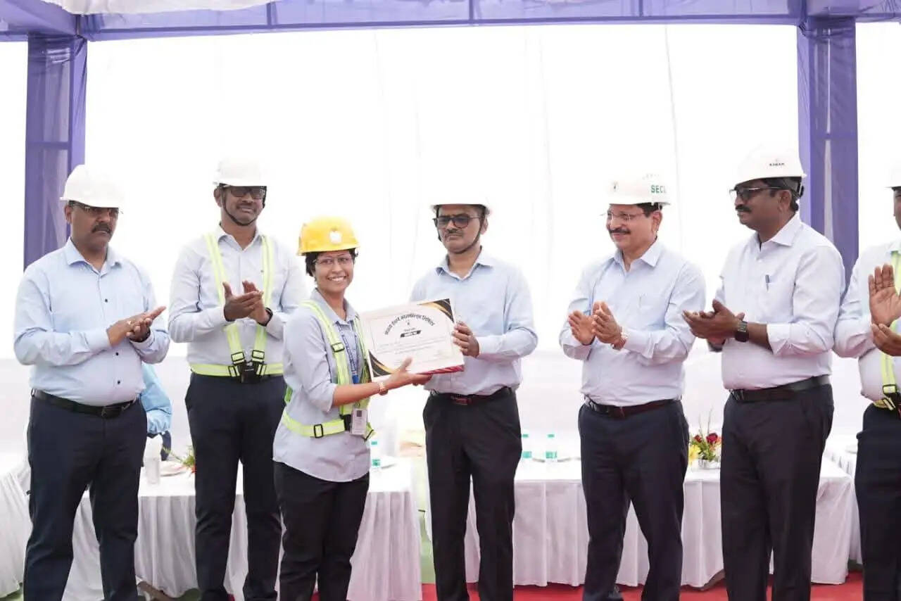 कोल इंडिया चेयरमैन बी. साईराम का गेवरा खदान दौरा, संचालन और भविष्य की योजनाओं की समीक्षा