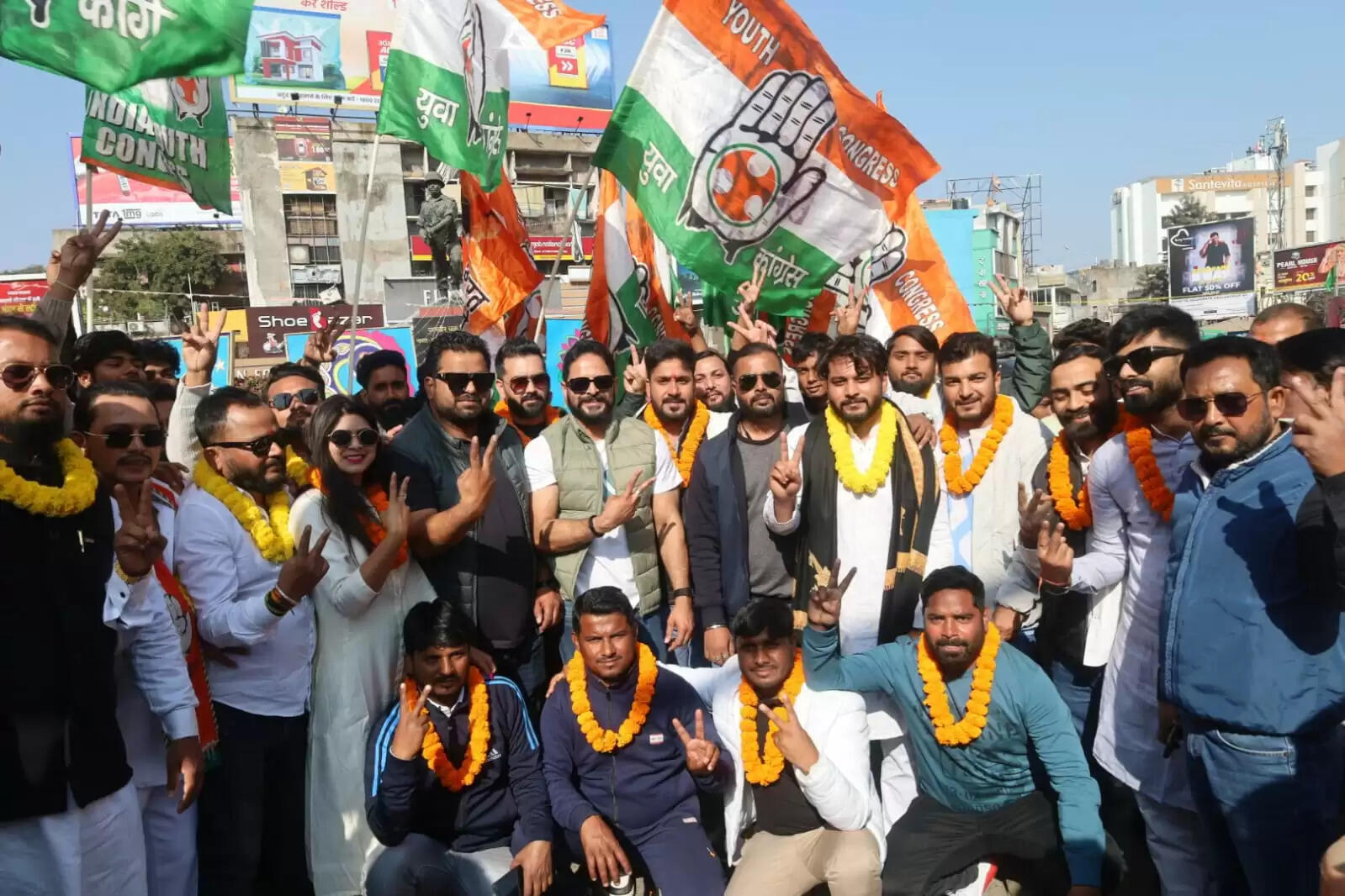 प्रदेश यूथ कांग्रेस चुनाव में विजयी पदाधिकारियों ने निकाला विजय जुलूस