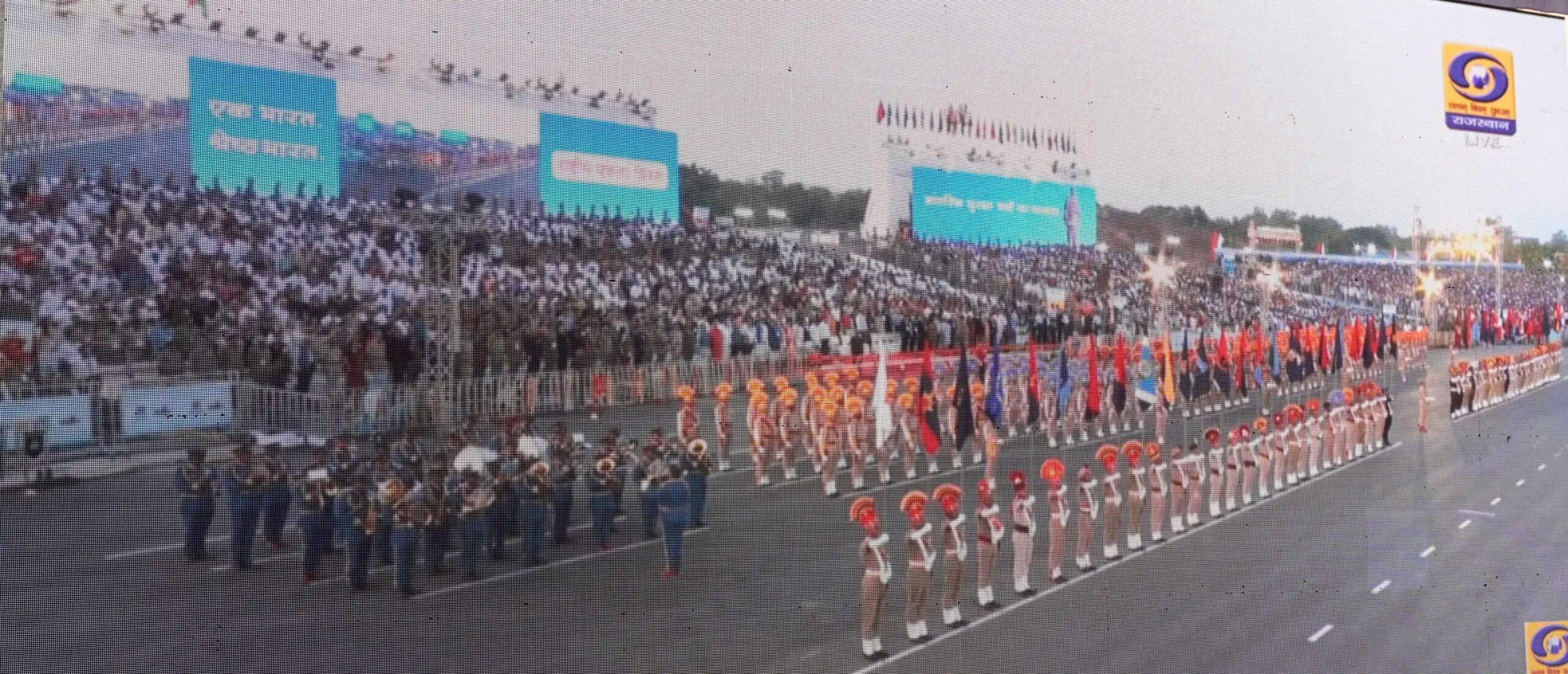 चित्रकूट थाने में गूंजा राष्ट्रीय एकता का संदेश:डीजीपी ने देखा एकता परेड का सीधा प्रसारण