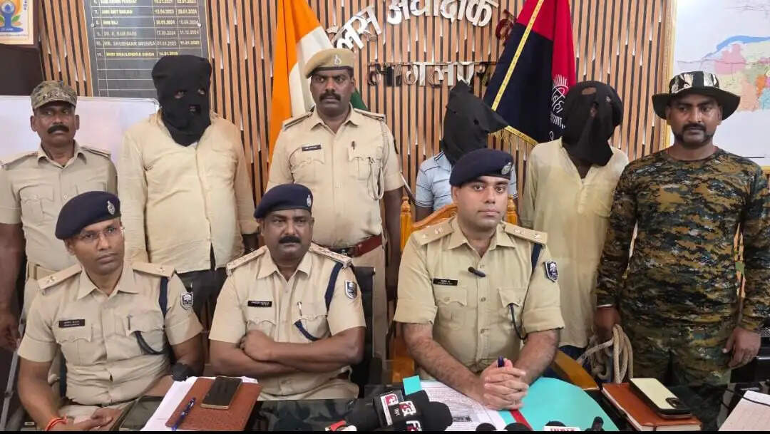हथियार के साथ तीन अपराधी गिरफ्तार, बड़ी वारदात की थी तैयारी