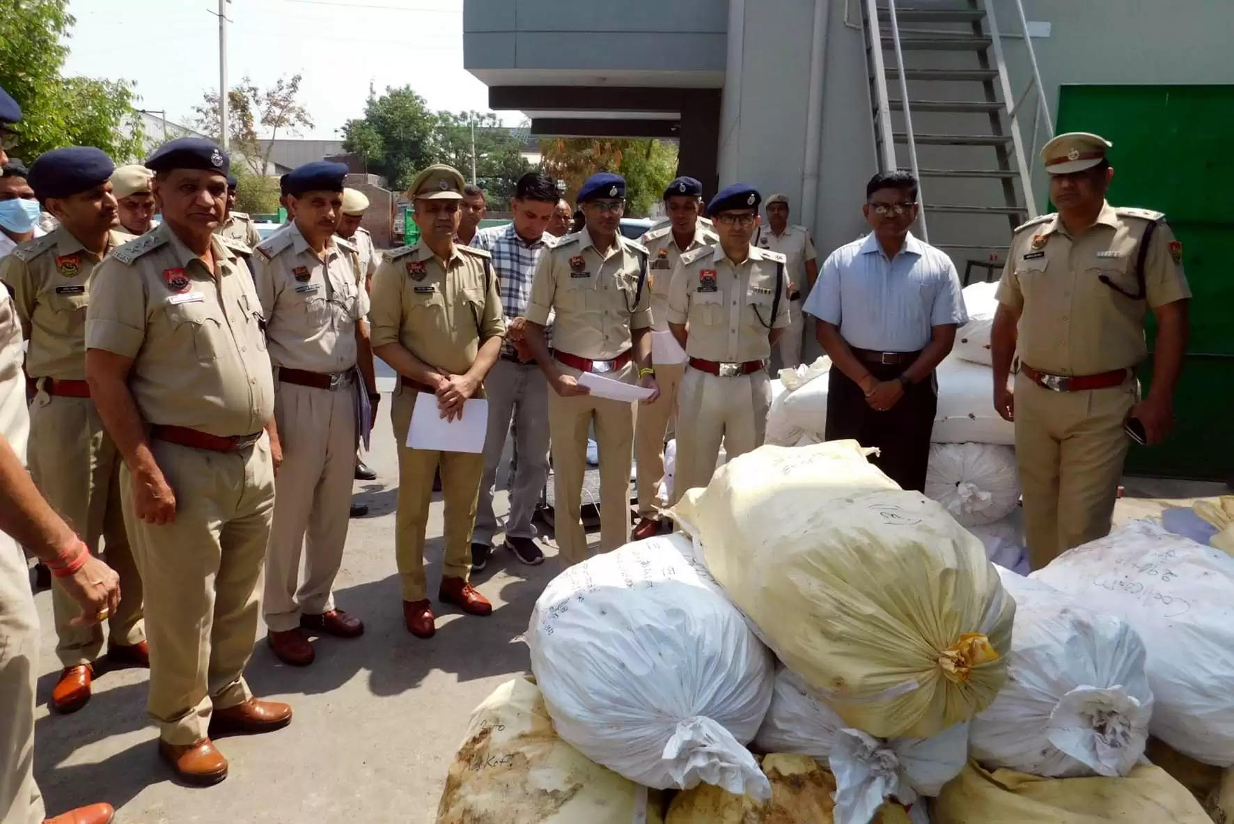 हिसार: मादक पदार्थों का ड्यूटी मजिस्ट्रेट की मौजूदगी में प्रदूषण रहित भठ्ठी से किया स्वाहा