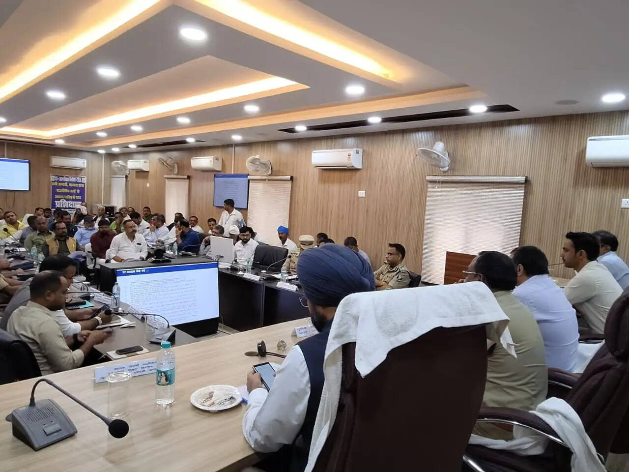 सारण में शिक्षक निर्वाचन 2026 के मतदान और मतगणना की तैयारियां तेज