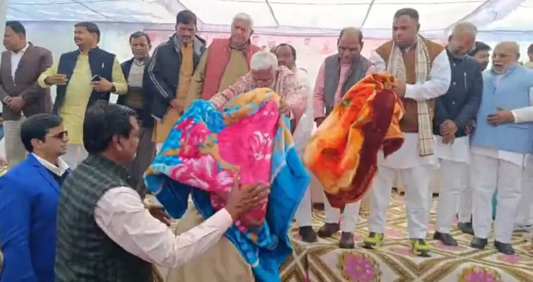 सपा&nbsp;2017 से पहले&nbsp;उप्र&nbsp;में करती थी गुंडागर्दी&nbsp;और&nbsp;लूट : स्वतंत्र देव सिंह