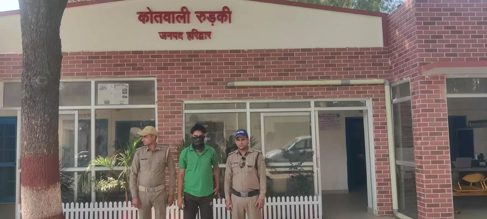 एनडीपीएस एक्ट में फरार आरोपित को पुलिस ने किया गिरफ्तार