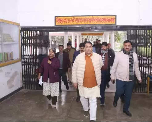 दिव्यांग बच्चों को डिजिटल शिक्षा देना योगी सरकार की प्राथमिकता : नरेन्द्र कश्यप