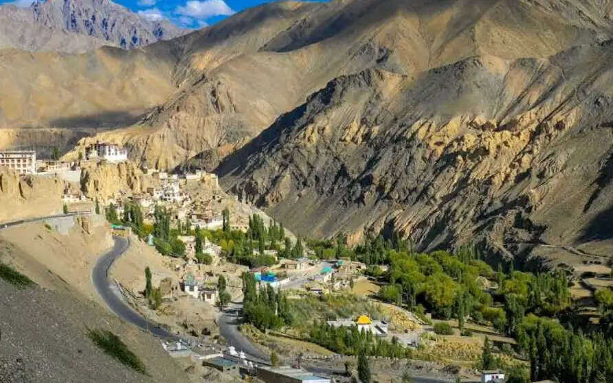 केन्द्र सरकार ने लद्दाख के 28 स्थानों को मानचित्र में औपचारिक रुप से चिन्हित किया