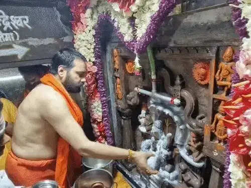सावन के तीसरे सोमवार और नागपंचमी के महासंयोग पर उज्जैन में आस्था का सैलाब, महाकाल की तीसरी सवारी आज