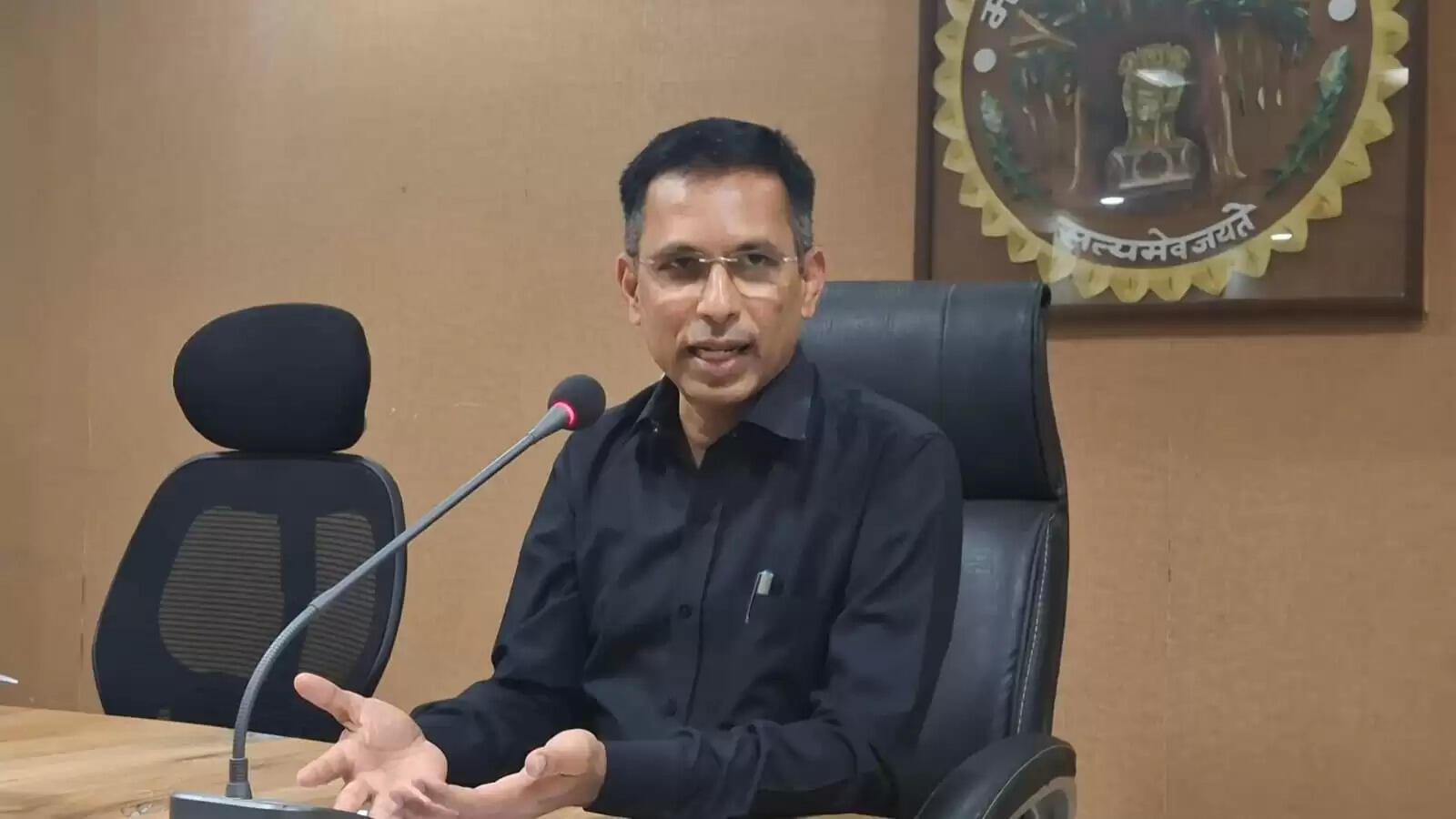 दमोहः कलेक्टर कोचर ने कहा-आपकी पूंजी आपका अधिकार योजना का लाभ उठायें