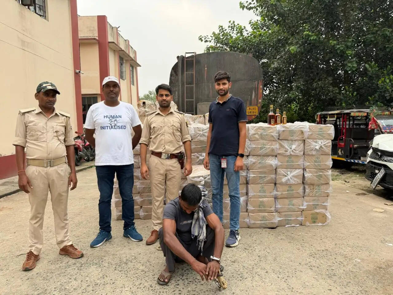 विदेशी शराब का खेप जब्त, चालक गिरफ्तार