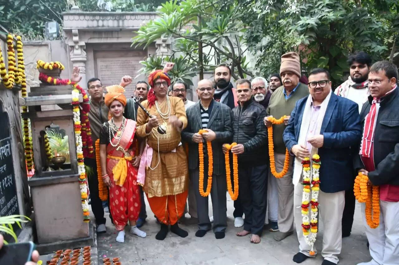 धरोहर से जुड़ना खुद की सार्थकता पाना : डॉ. विंध्याचल यादव