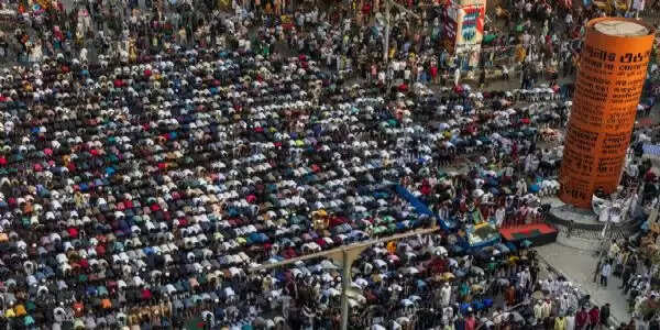 उस्मान हादी की नमाज-ए-जनाजा आज, शनिवार को बांग्लादेश में राष्ट्रीय शोक