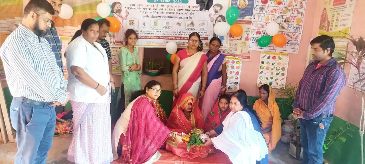 आंगनबाड़ी केंद्रों पर हुआ गोद भराई का रस्म