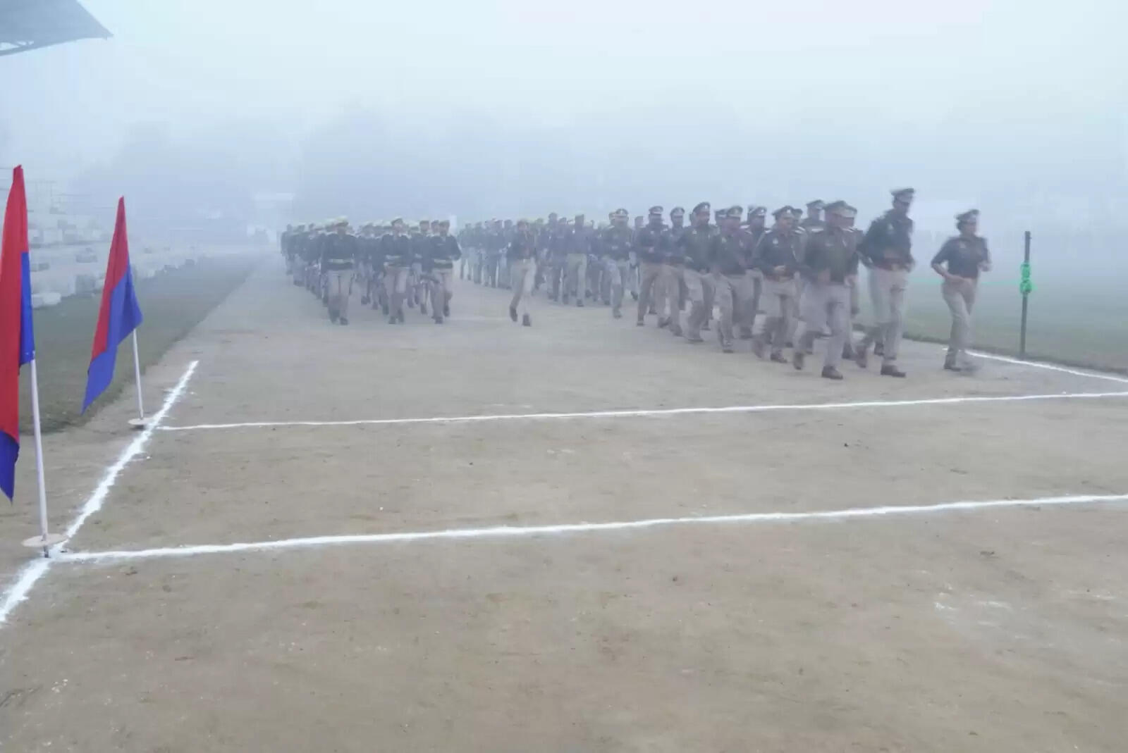 पुलिस लाइन की परेड में अनुशासन और फिटनेस पर रहा विशेष जोर