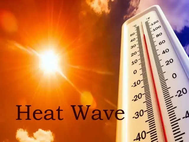 अगले चार दिनों तक सतायेगी गर्मी, ज्यादातर जिलों में रहेगी एक्सट्रीम हीट वेव की स्थिति