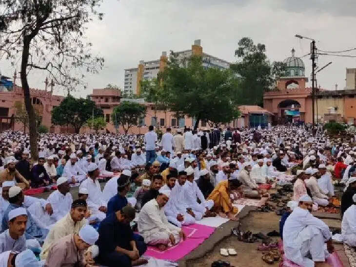 बकरीद को लेकर वक्फ बोर्ड की अपील,&nbsp;सड़क पर नमाज न पढ़ें, कुर्बानी के वीडियाे सोशल मीडिया पर न डालें
