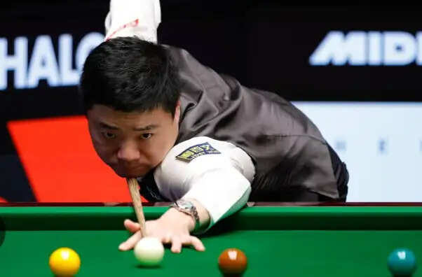 स्नूकर वर्ल्ड चैंपियनशिप : डिंग बाहर, सि जियाहुई ने क्वार्टरफाइनल में बनाई जगह