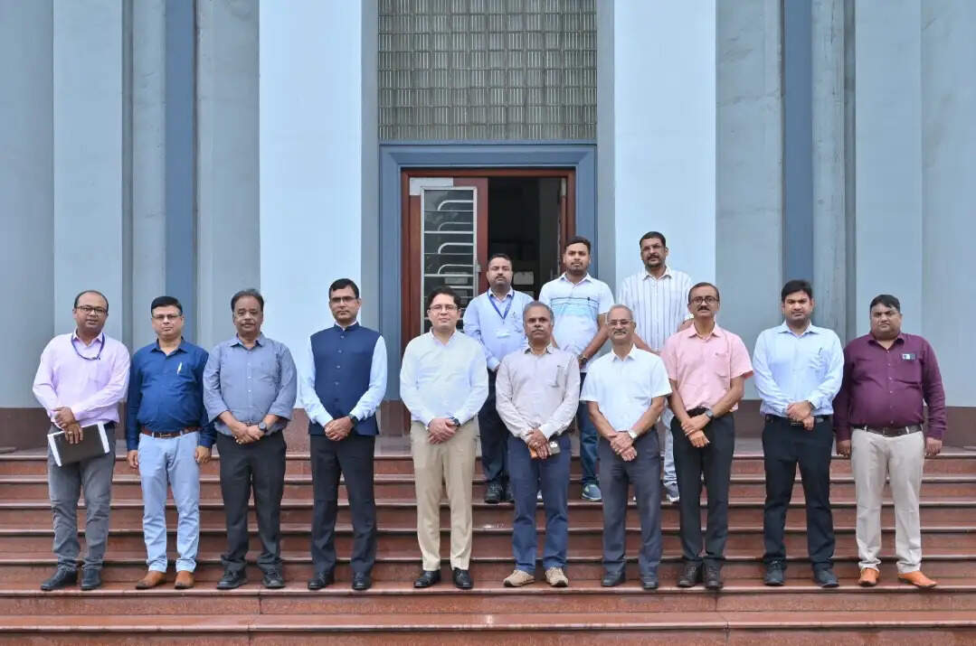 भारतीय विदेश सेवा के अधिकारियों ने सीएसआईआर-एनएमएल का किया दौरा