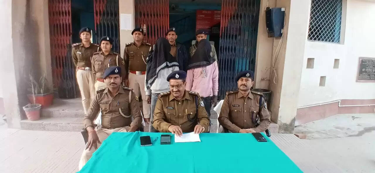 लूटने काे अंजाम देने वाले दोनों बदमाश 4 किलो गांजा के साथ गिरफ्तार