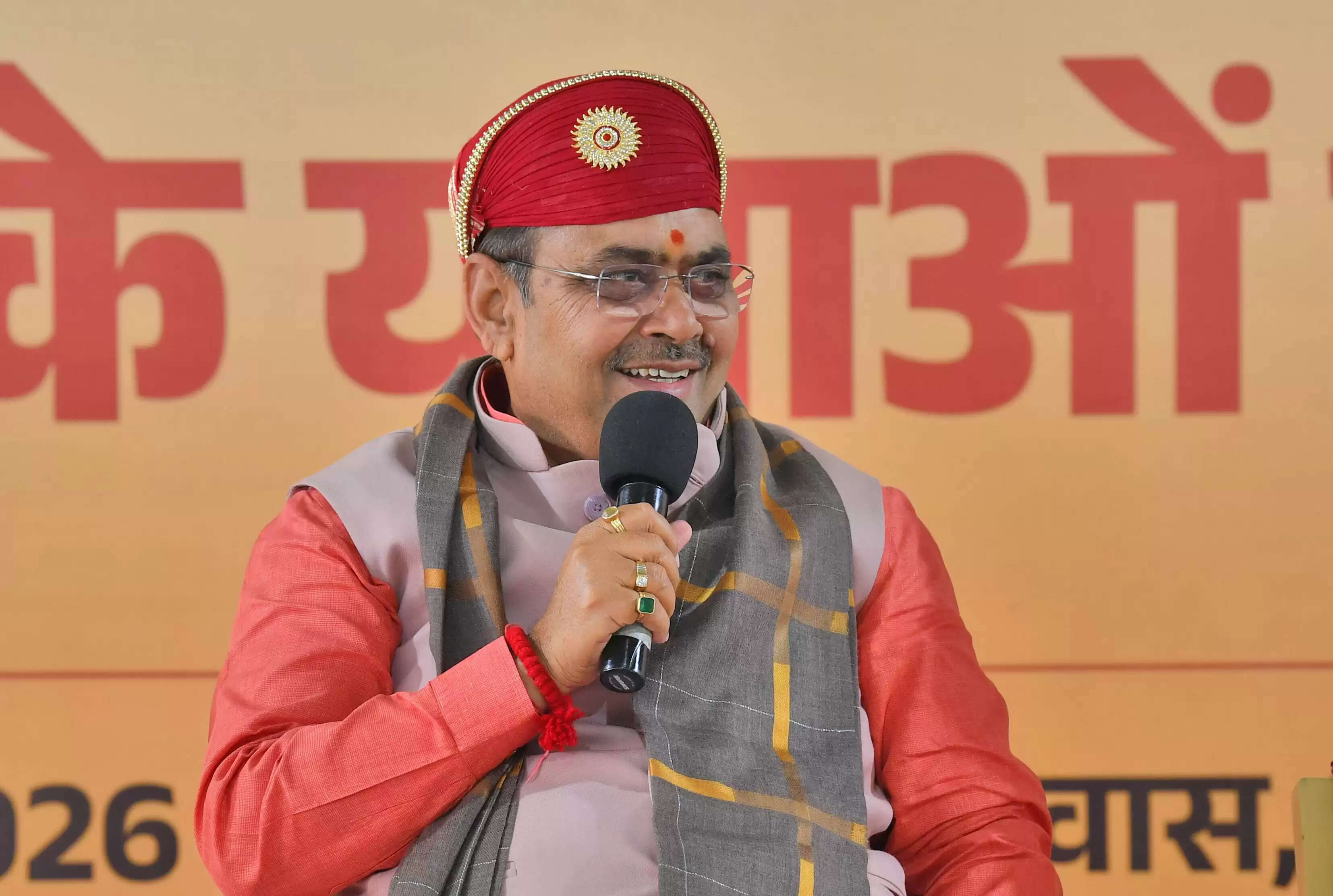 मुख्यमंत्री ने किया डूंगरपुर जिले के युवाओं के साथ संवाद