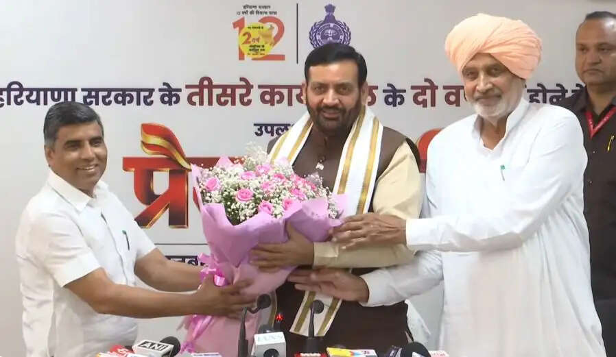 250 सीएम-ईईई स्कूल, 900 विद्यालयों में आईसीटी लैब की मंजूरी