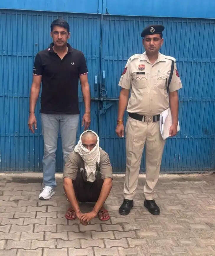 पानीपत: अवैध हथियार रखने के शौक ने भेजा जेल, हथियार बरामद