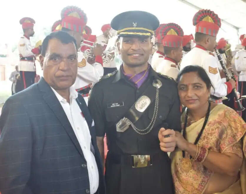 लेफ्टिनेंट सौरभ रावत का पैतृक गांव दड़माली पहुंचने पर स्वागत
