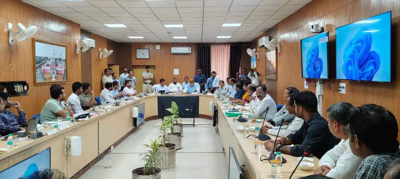 बीकानेर रेल मंडल में वॉशिंग लाइनों की संख्या 7 से बढ़कर जल्द ही 18 होने से मिलेंगी लंबी दूरी की गाड़ियां