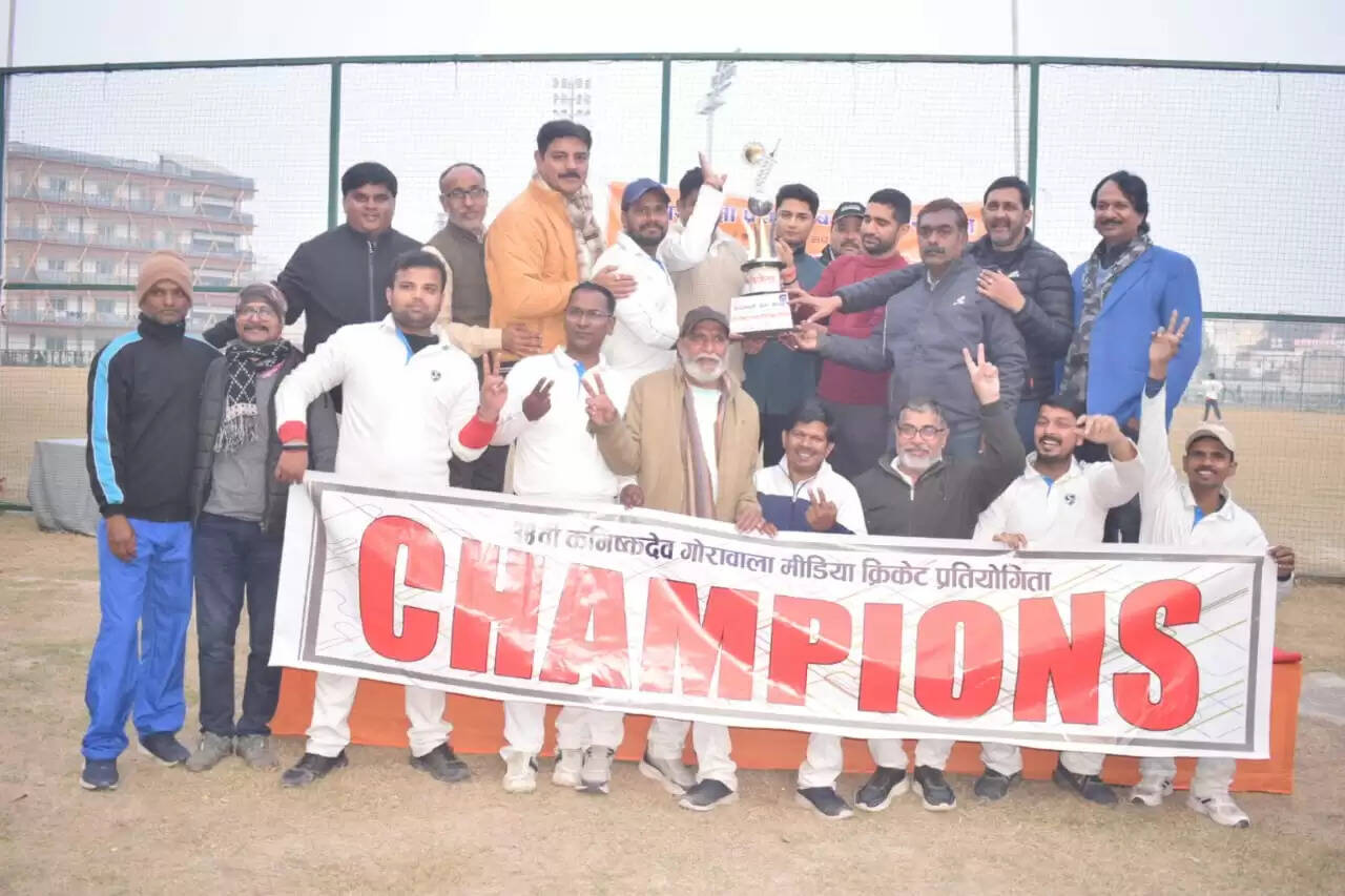 मीडिया क्रिकेट : कांटे की टक्कर में पराड़कर एकादश चैंपियन