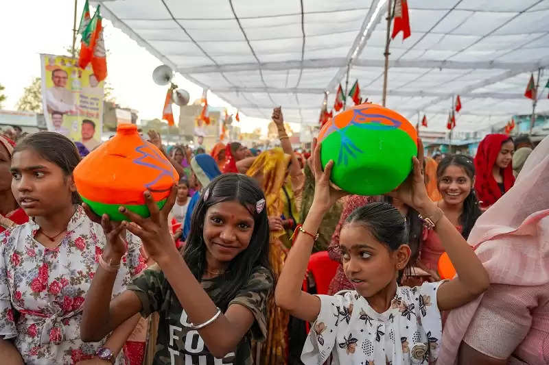 राहुल गांधी के रहते कांग्रेस का कोई भविष्य नहीं: शिवराज सिंह चौहान