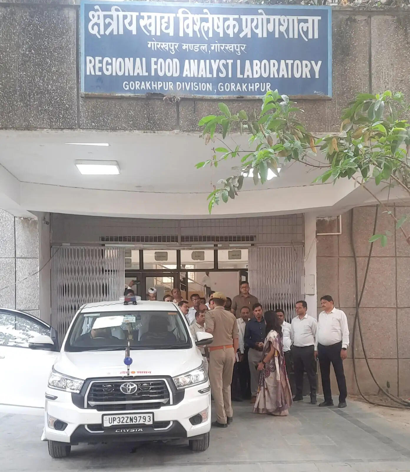 गोरखपुर की खाद्य एवं औषधि लैब अन्य मंडलों की तुलना में बेहतर : सचिव रोशन जैकब