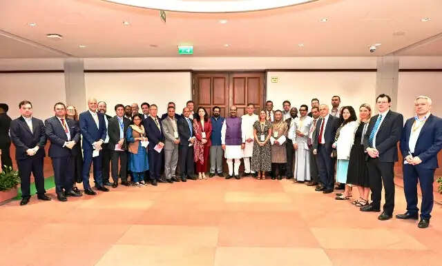 एनएक्सटी कॉन्क्लेव नीति-निर्माण, नवाचार, वैश्विक सहयोग का बन रहा है अहम मंच : बिरला