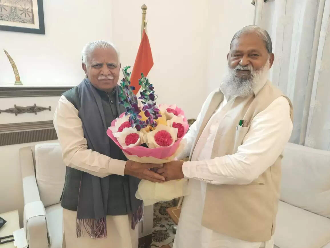 यमुनानगर:हरियाणा की बिजली योजनाओं को गति देने के लिए केंद्रीय मंत्री से मिले अनिल विज