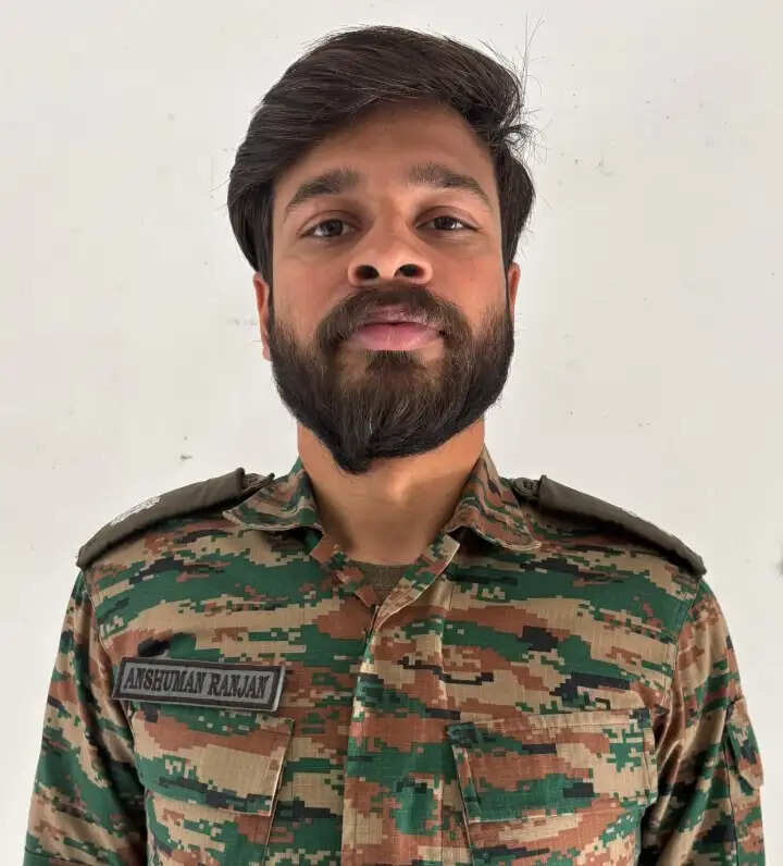 नवादा के लाल मेजर अंशुमान को मिला सेना मेडल,बधाई का तांता