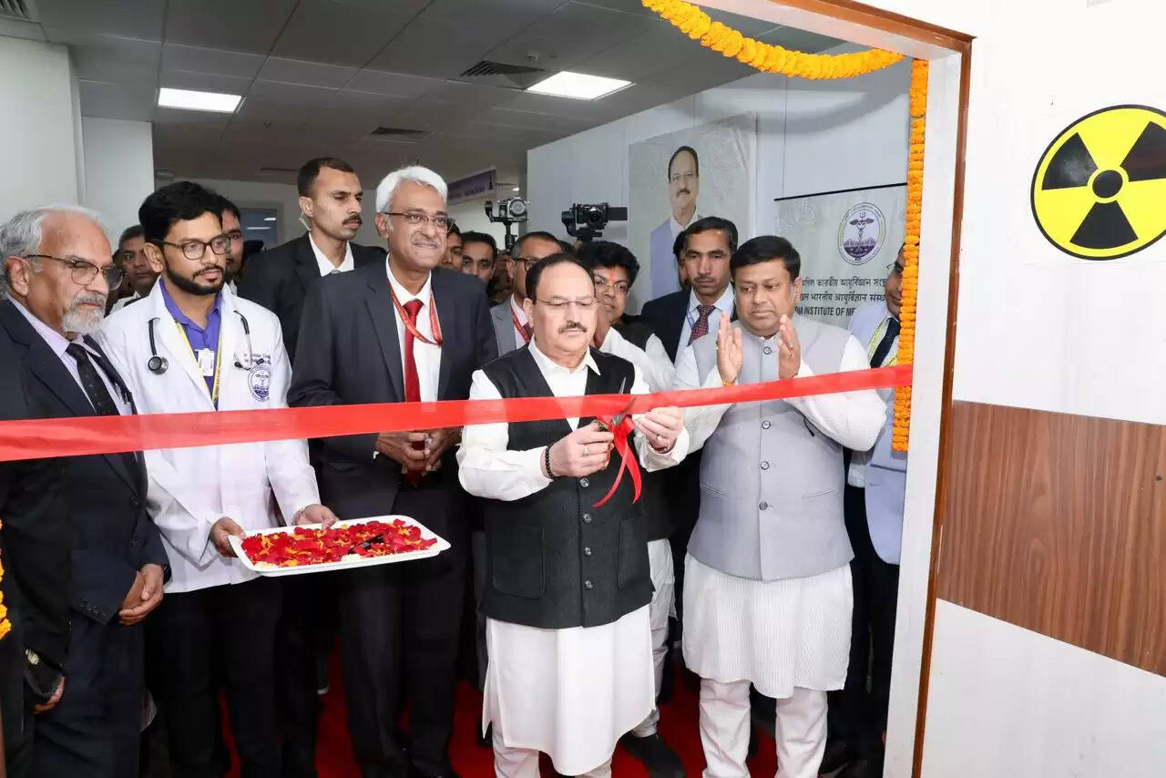 केंद्रीय स्वास्थ्य मंत्री नड्डा ने कल्याणी स्थित एम्स में नई चिकित्सा सुविधाओं का किया उद्घाटन