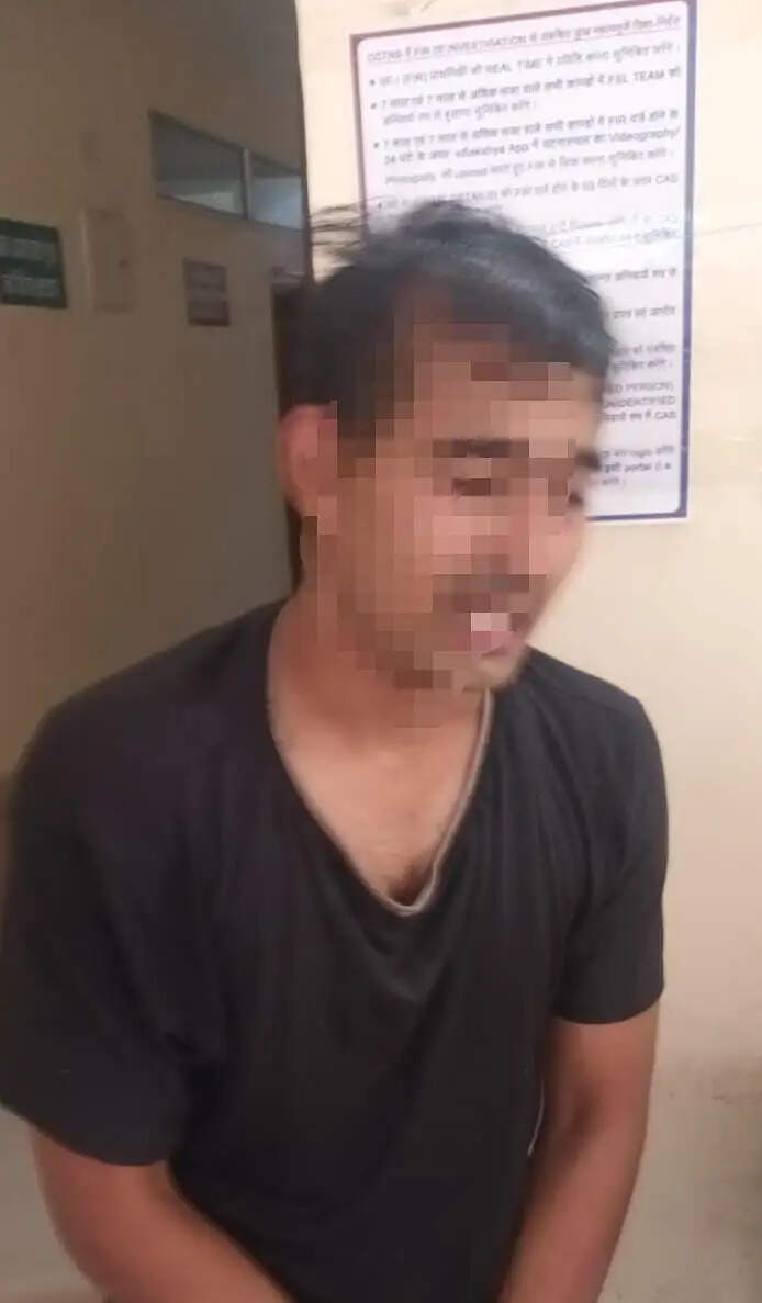 युवती से छेड़छाड़ और अश्लील हरकत मामले में सेना के जवान को पुलिस ने गिरफ्तार किया